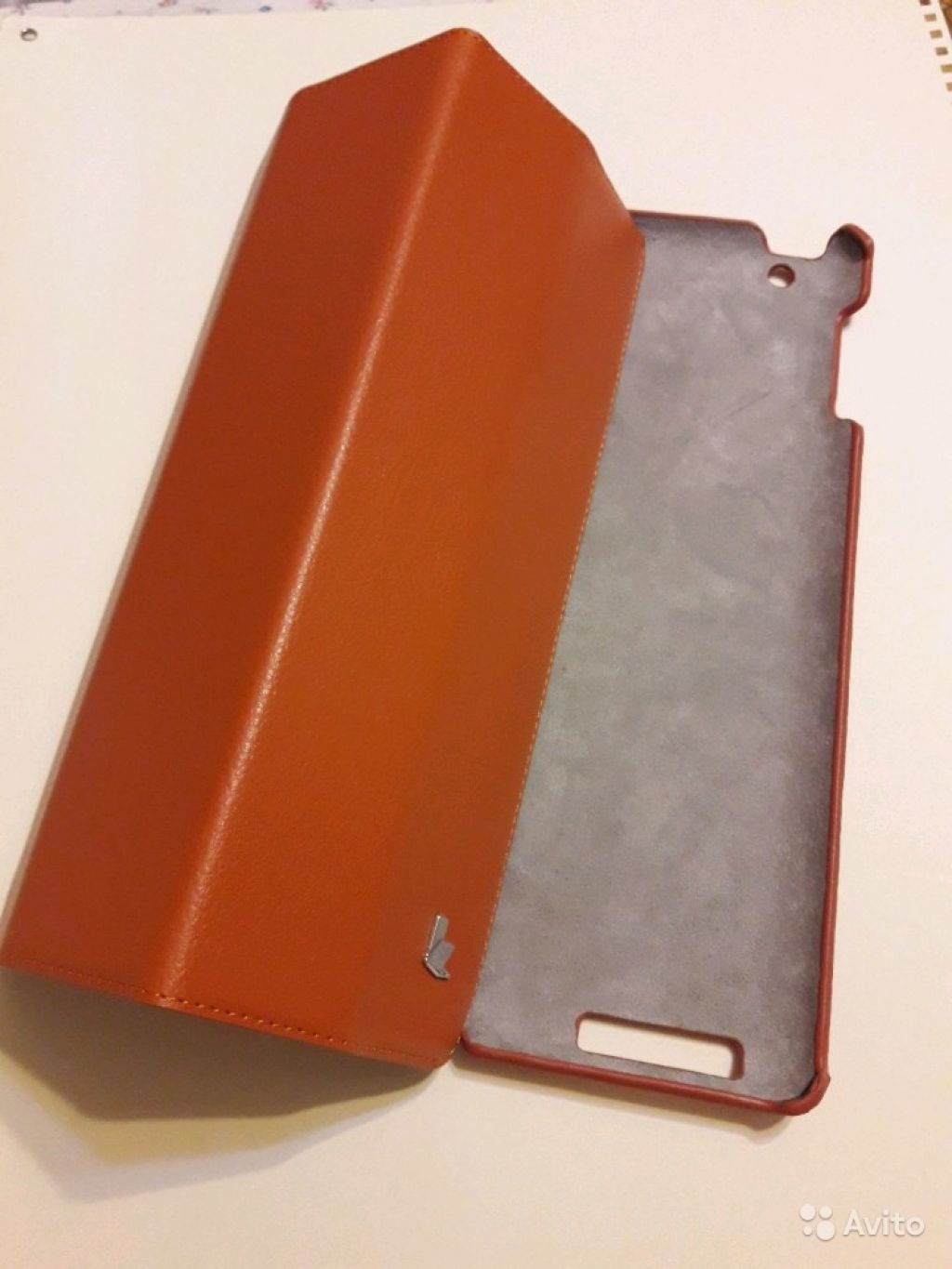 iPad 9.7' чехол рыжий в Москве. Фото 1