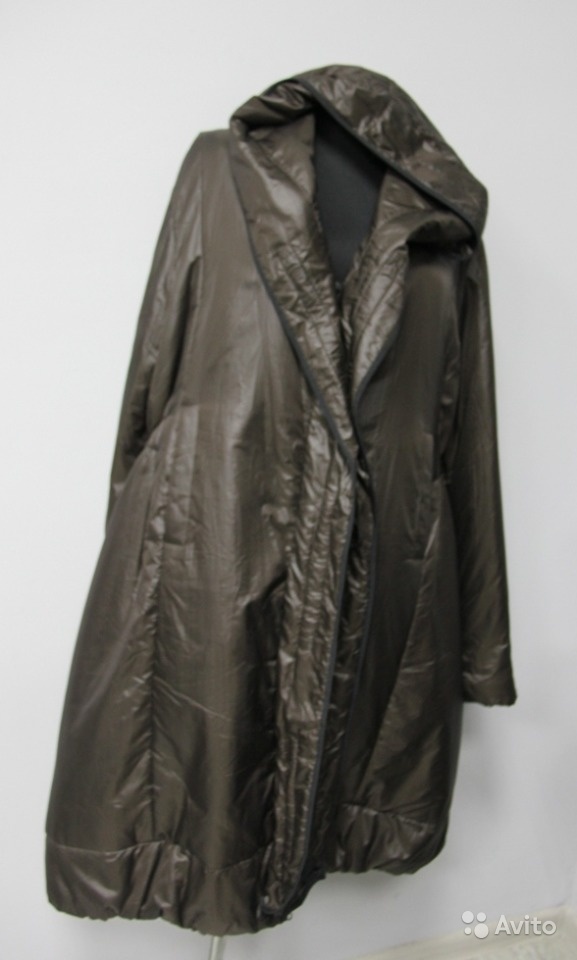 Пальто легкое и теплое Femme размер XL в Москве. Фото 1