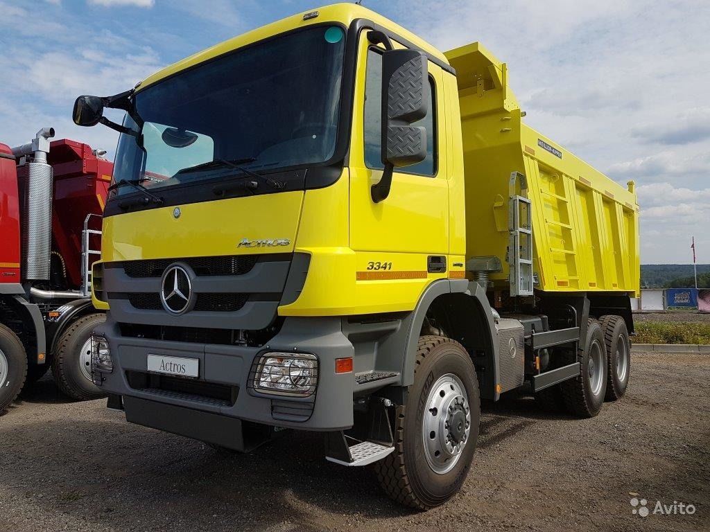 Mercedes Actros самосвал карьерный