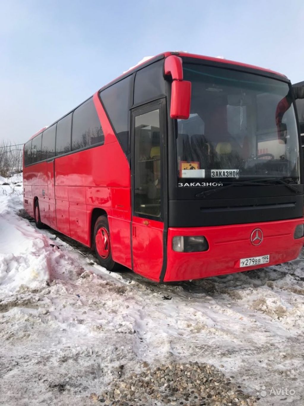 Автобус Мерседес в Москве. Фото 1
