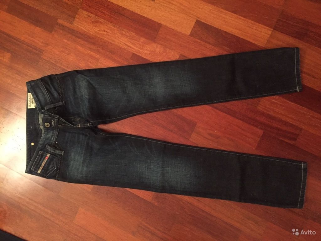 Diesel джинсы w24 заниженная талия, с кож вставкам в Москве. Фото 1