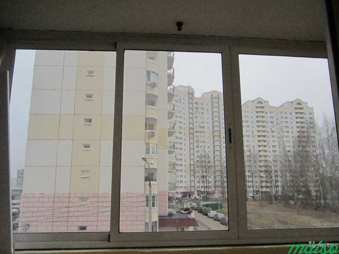 Окно на балкон в Москве. Фото 1