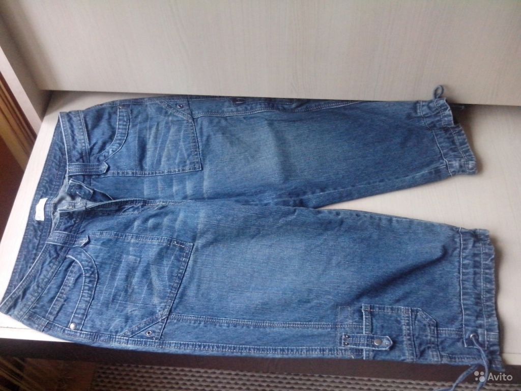 Продам новые джинсовые бриджи. на 48-50 раз в Москве. Фото 1