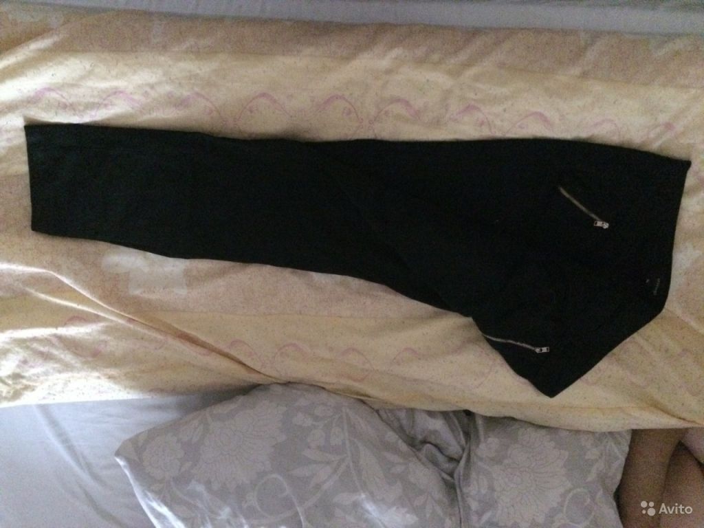 Продам в Москве почти новые черные брюки. 52-54р в Москве. Фото 1