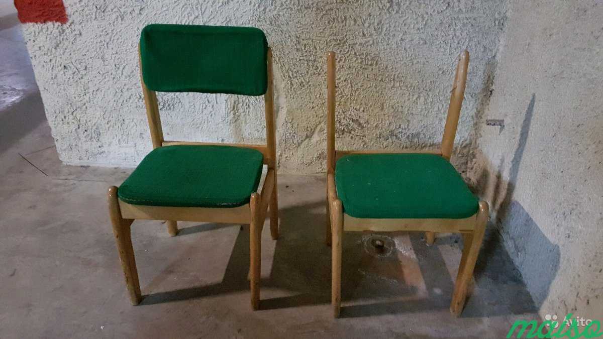Советские стулья, массив, зеленые в Москве. Фото 1