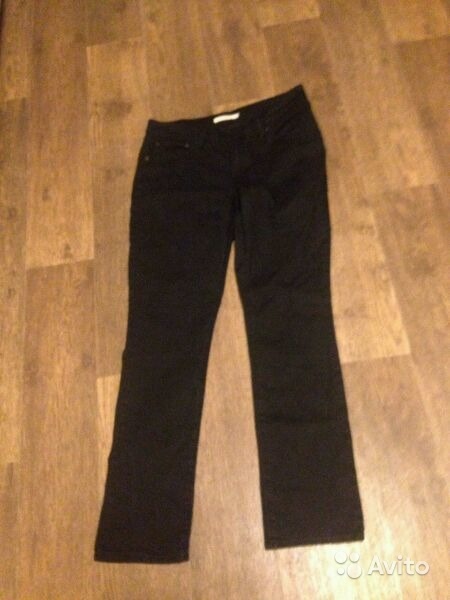 Новые в упаковке джинсы Levi's 414 куплены в США в Москве. Фото 1