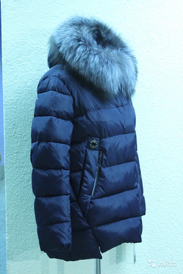 Куртка зима 48-50р капюшон натуральный мех JS38 в Москве. Фото 1