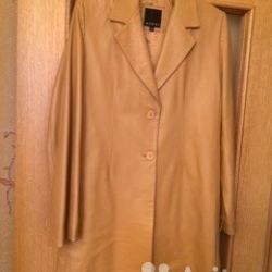 Удлиненный кожаный пиджак р. 48-50