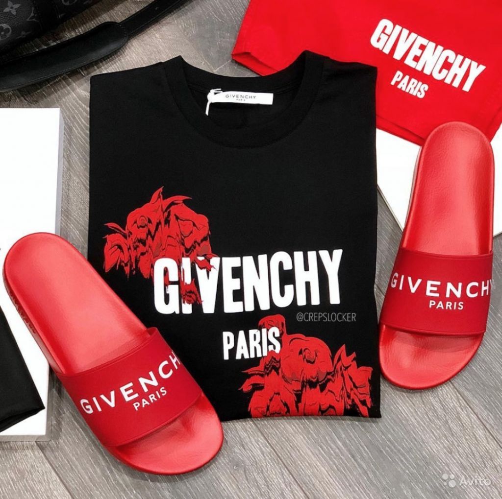 Красные тапки Givenchy Paris 2018 в Москве. Фото 1