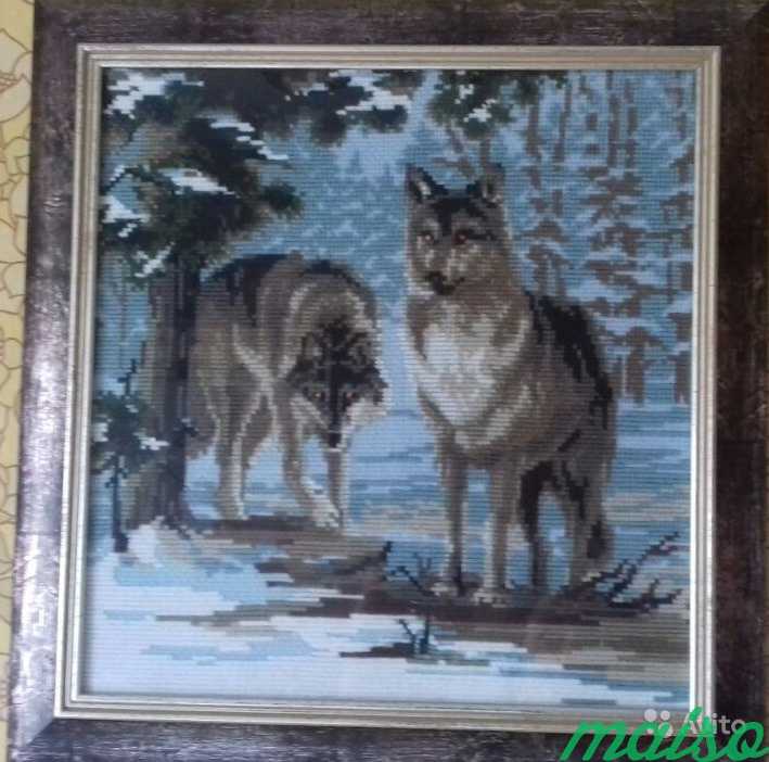 Картина. Вышивка. Волки в зимнем лесу в Москве. Фото 1