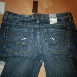 Новые джинсы, размер 28