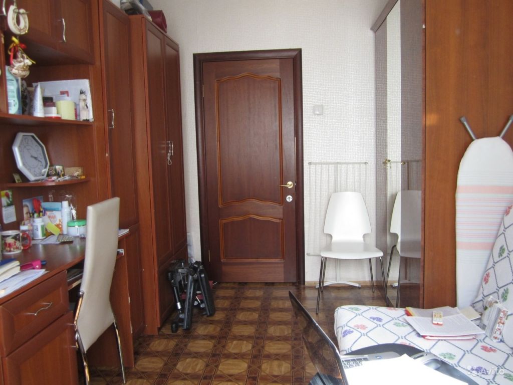 Продам комнату Комната 11 м² в 2-к квартире на 6 этаже 17-этажного монолитного дома в Москве. Фото 1