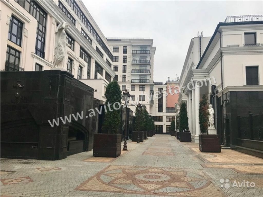 4-к квартира, 280 м², 3/9 эт. в Москве. Фото 1