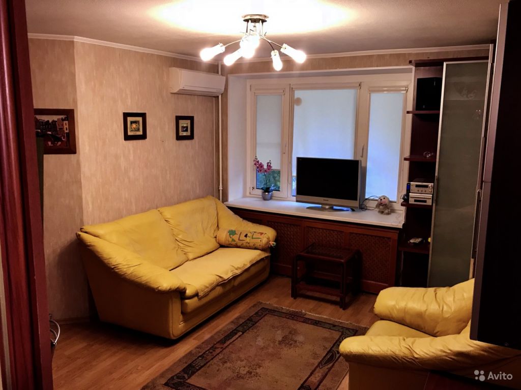 2-к квартира, 42 м², 2/9 эт. в Москве. Фото 1