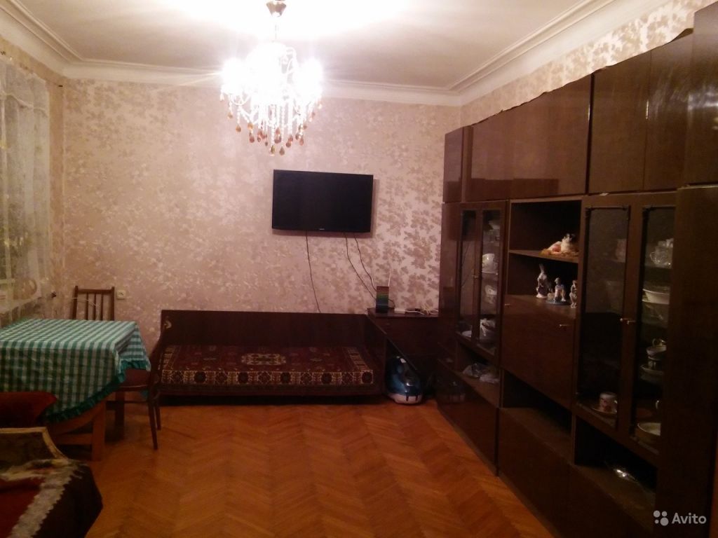 Комната 19 м² в 2-к, 2/2 эт. в Москве. Фото 1