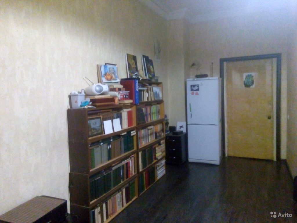 Комната 20.3 м² в 3-к, 1/5 эт. в Москве. Фото 1