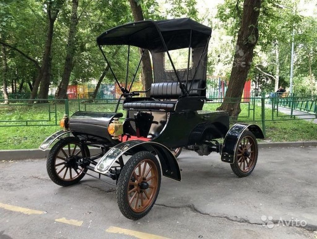 Ретро автомобиль кар романова в Москве. Фото 1
