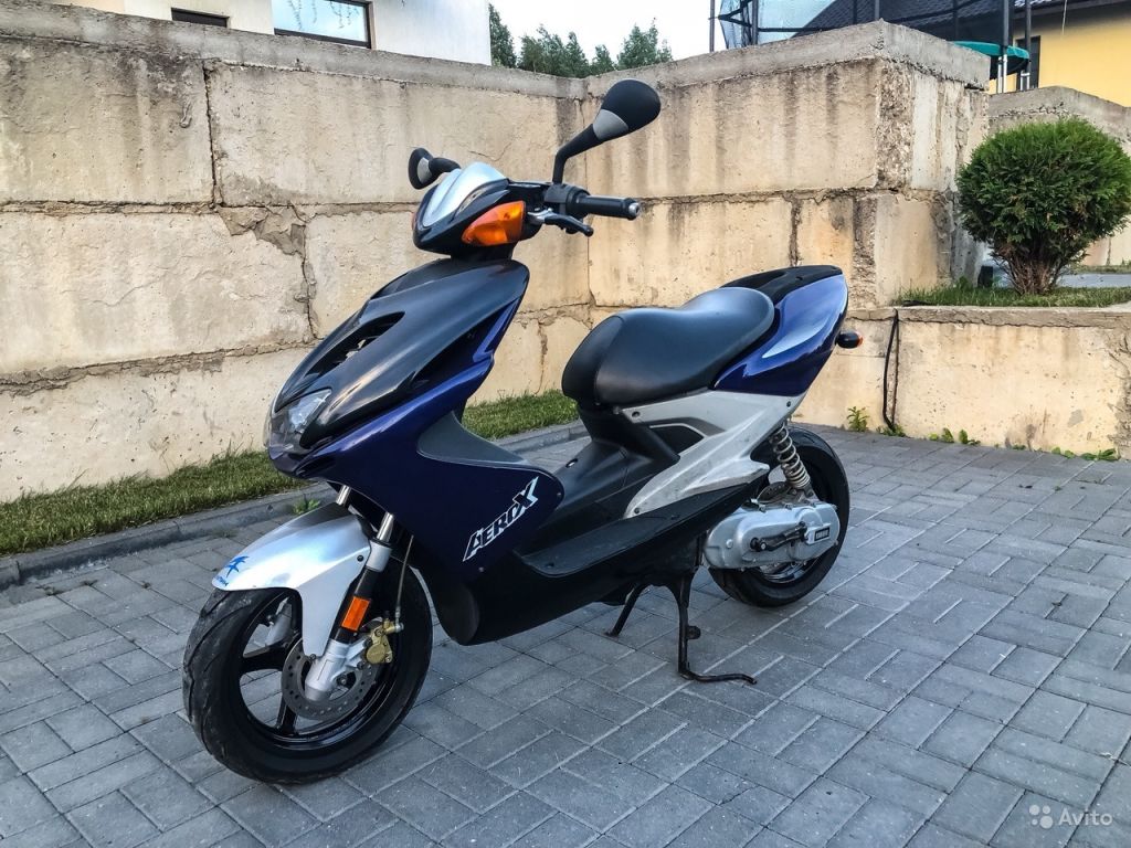 Yamaha Aerox оранжевый