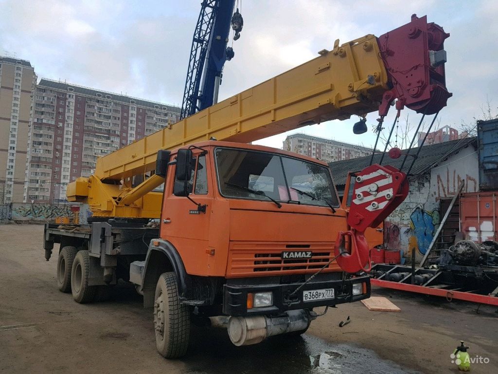Автокран кс 45717 25 тонн в Москве. Фото 1