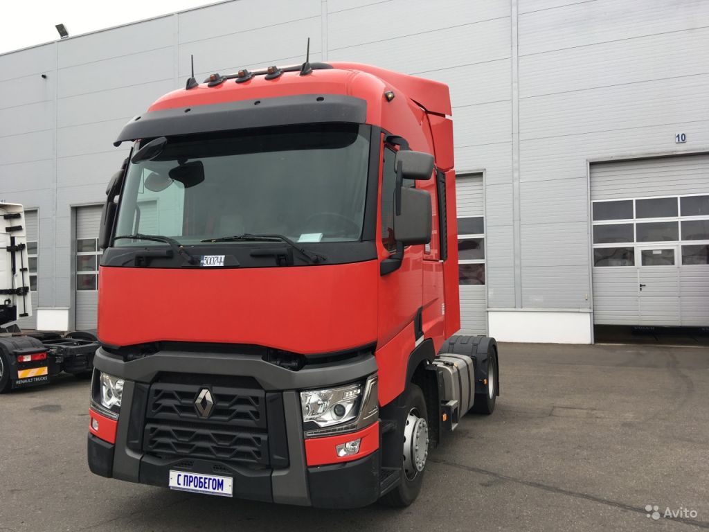 Тягач Renault T11.430 4х2 2017 года в Москве. Фото 1