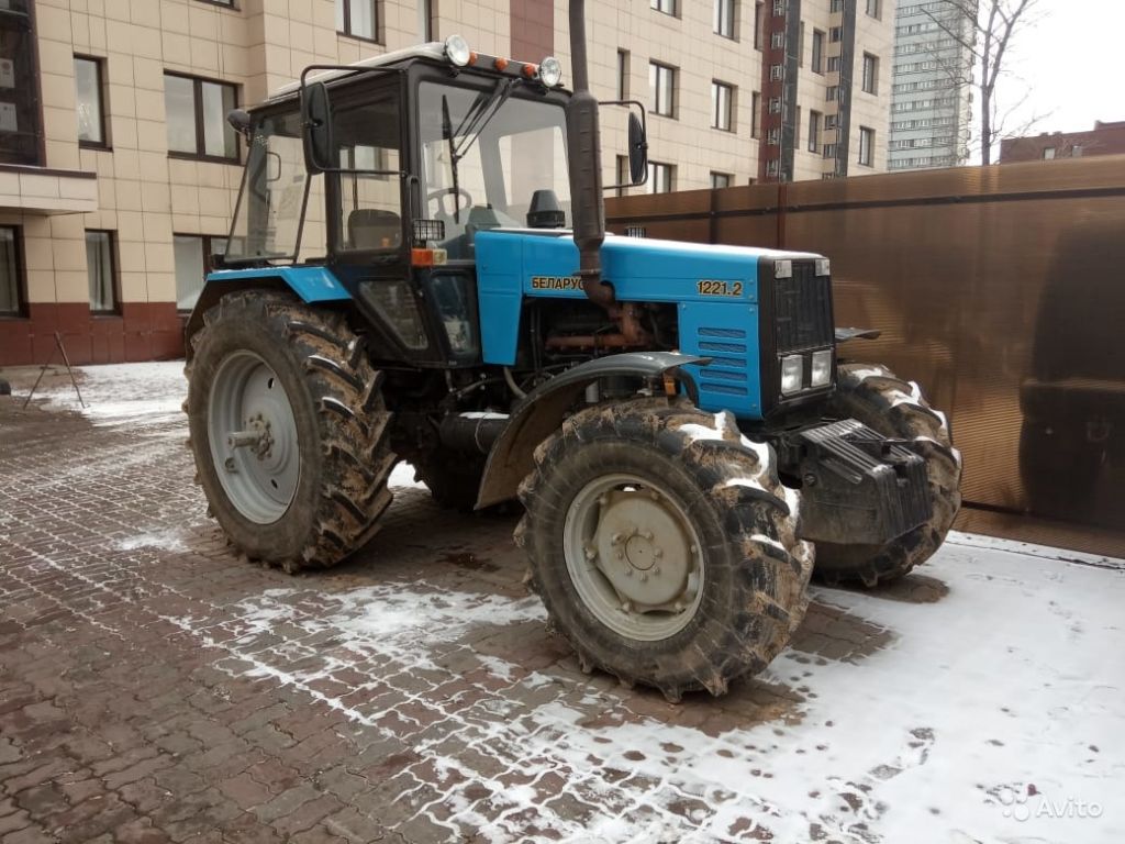 Трактор мтз Беларус 1221.2 2015г в Москве. Фото 1