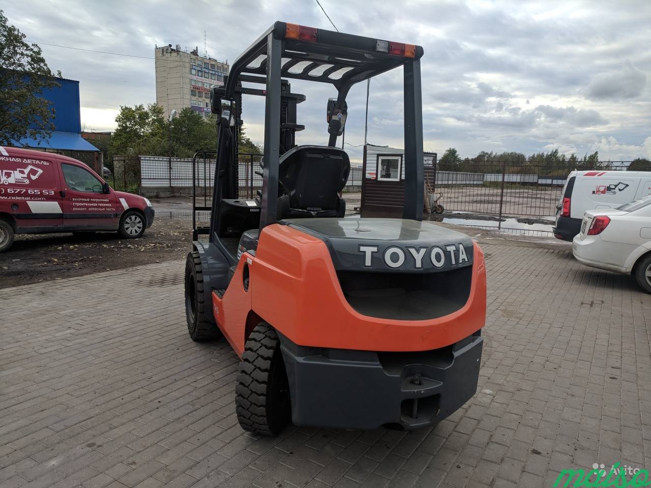Погрузчик Toyota 3,5 тонны новый гарантия 1 год в Санкт-Петербурге. Фото 8