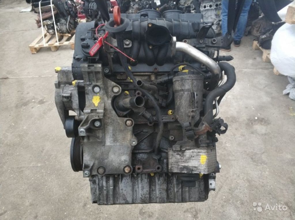 Двигатель Volkswagen Passat B6 2.0TDI в Москве. Фото 1