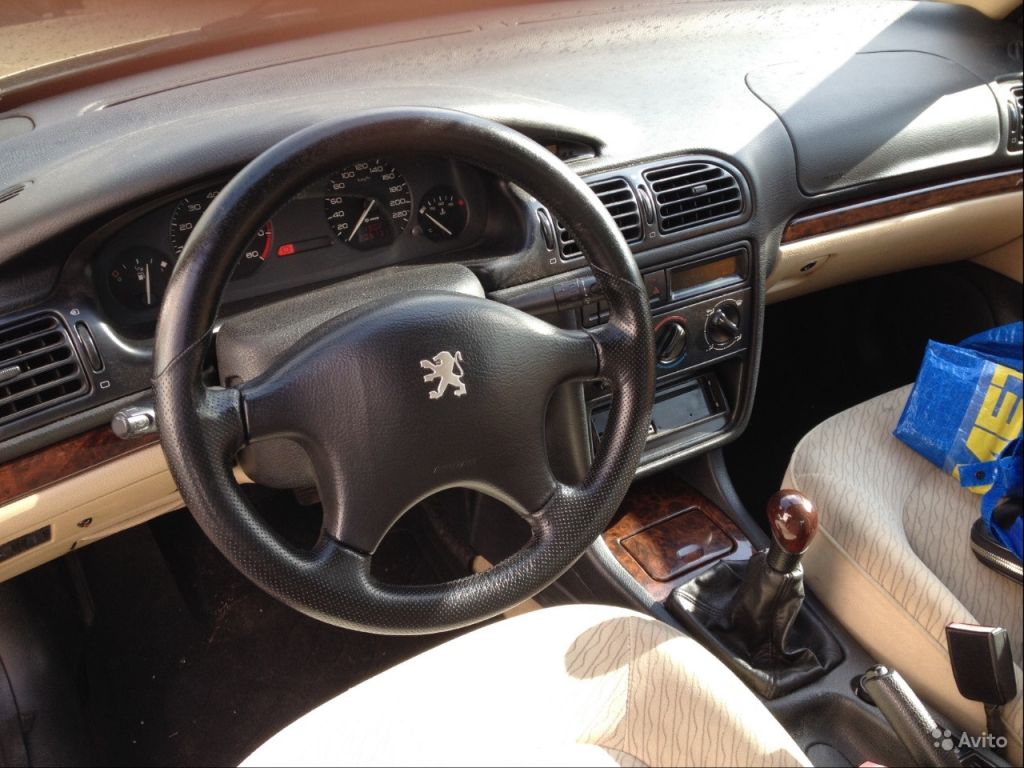 Peugeot 406