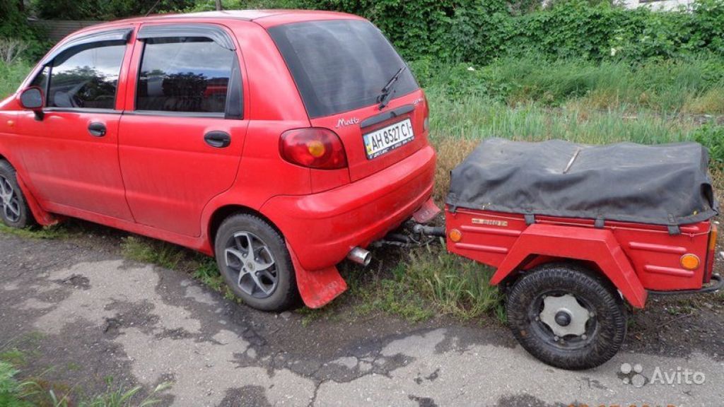 Колесные на дэу матиз. Daewoo Matiz с прицепом. Daewoo Matiz 2 с прицепом. Daewoo Matiz фаркоп. Матиз с103на.