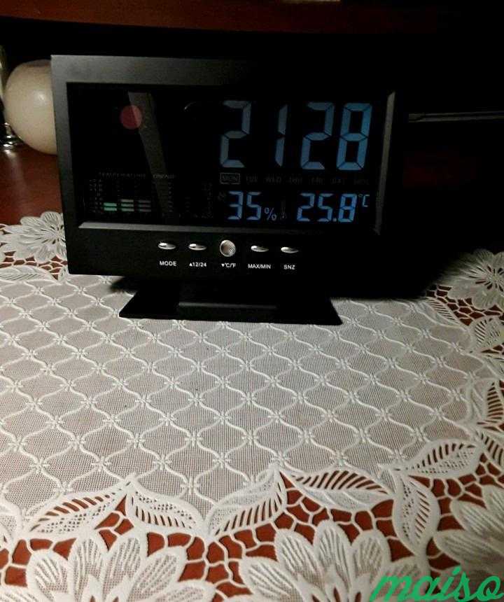 Часы,влажность в комнате,температура воздуха в Москве. Фото 2
