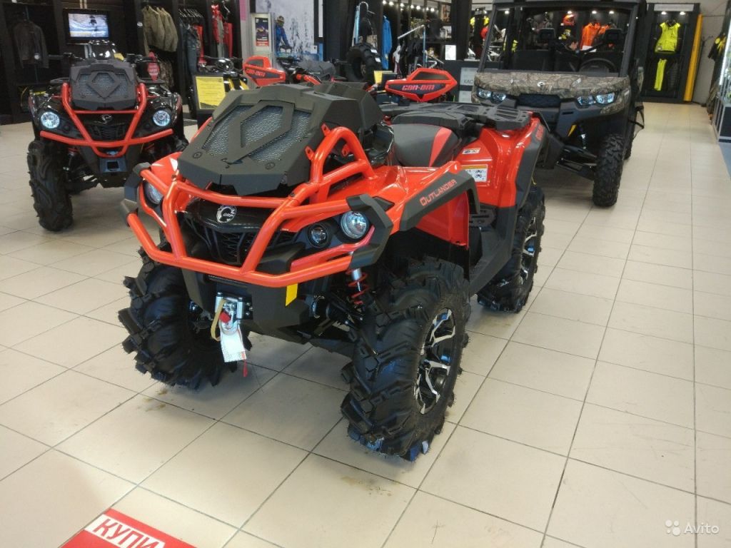 Outlander 1000r. Квадроцикл БРП 1000. Квадроцикл BRP 1000 XMR. BRP can am Outlander 1000 XMR. Квадроцикл Outlander 1000.