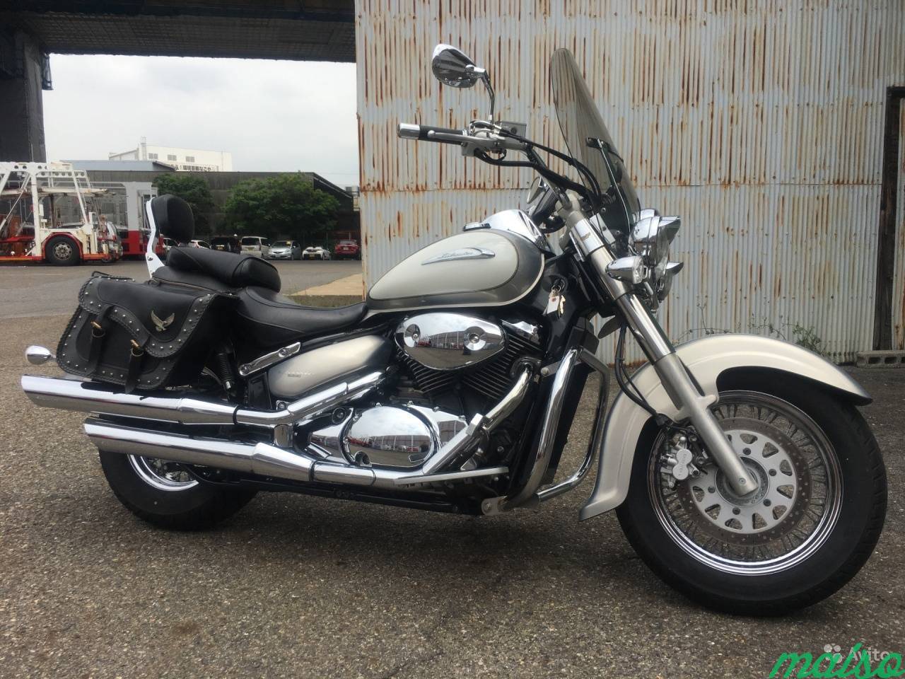 Suzuki Intruder 400