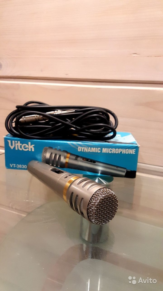 Динамический микрофон Vitek VT-3830 в Москве. Фото 1
