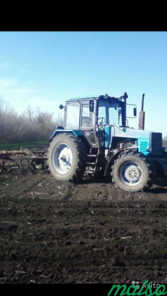 Вспашка трактором, удаление борщевика, боронование в Москве. Фото 1
