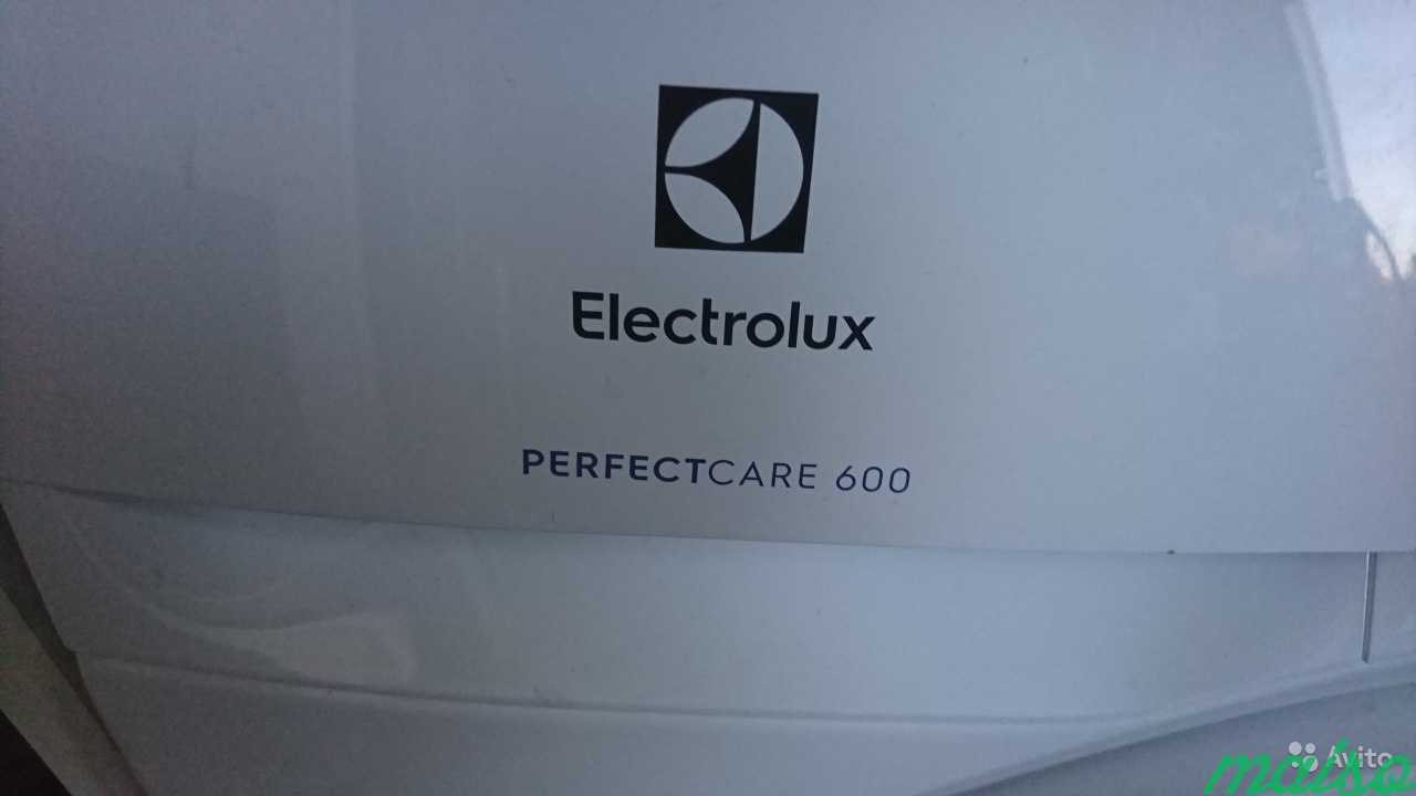 Новая стиральная машина Electrolux EW6F4R28WU в Москве. Фото 3