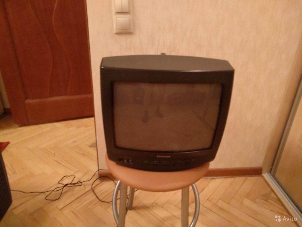 Телевизор SAMSUNG (35 см) в Москве. Фото 1
