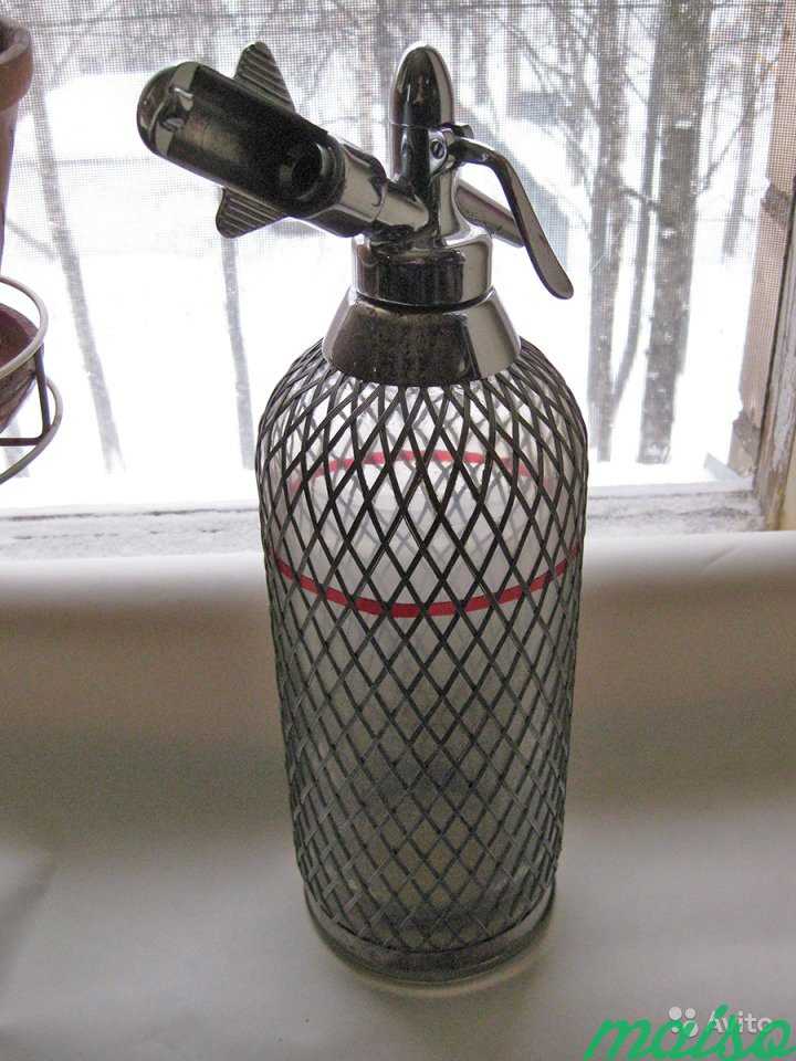 Сифон для газирования воды СССР в Москве. Фото 1