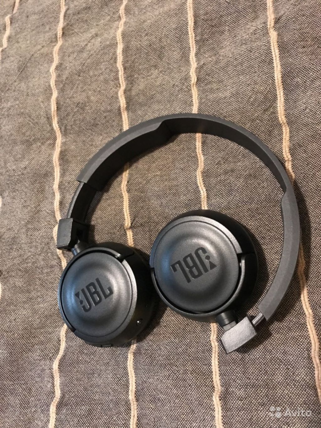 Jbl 450 bt. JBL 450. Наушники JBL b450bt. JBL 450 Вт.