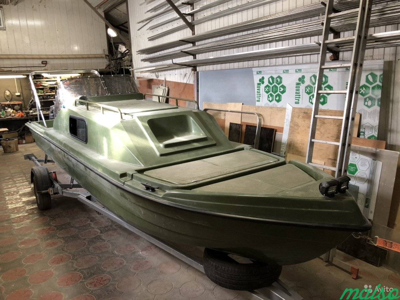 Лодка моторная каютная Riverboat 70DC Vega в Санкт-Петербурге. Фото 13