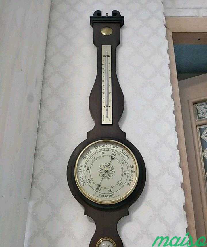 Барометр, термометр, гигрометр, метеостанция в Москве. Фото 1