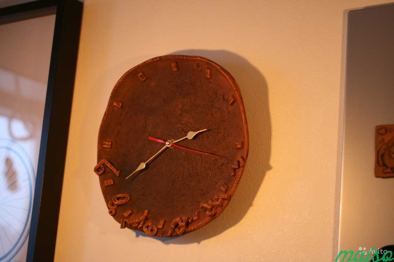 Часы из керамики ручной работы Уставшее время в Москве. Фото 7