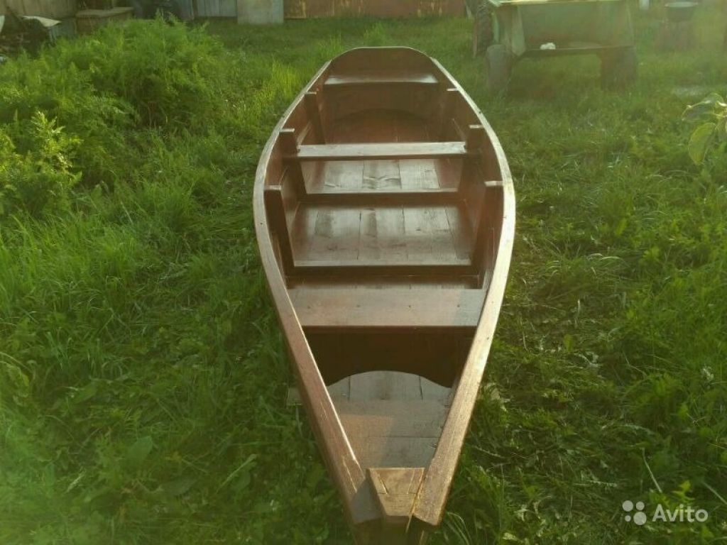 Плоскодонка 5. Авито лодка деревянная. Лодка деревянная плоскодонка крашенная зеленая. Лодка производство Уфа киль ДП. Какая лодка лучше плоскодонка или килевая..