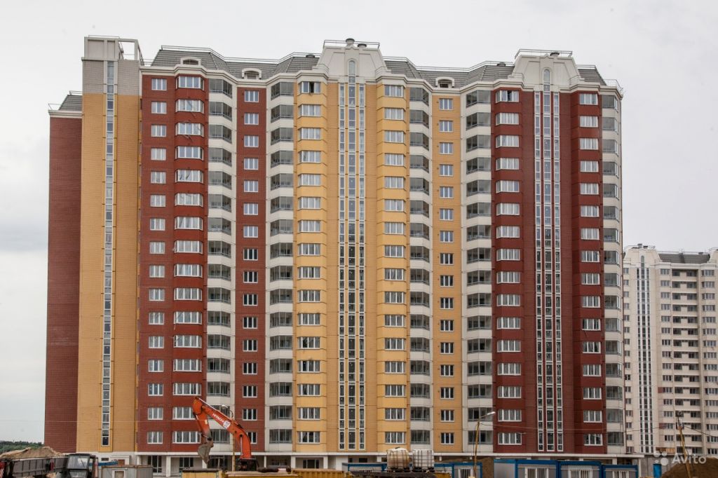 Продам квартиру в новостройке ЖК «Некрасовка» , Корпус 8 (Кв. 13А, Б) 1-к квартира 37.2 м² на 7 этаже 17-этажного панельного дома , тип участия: ДДУ в Москве. Фото 1
