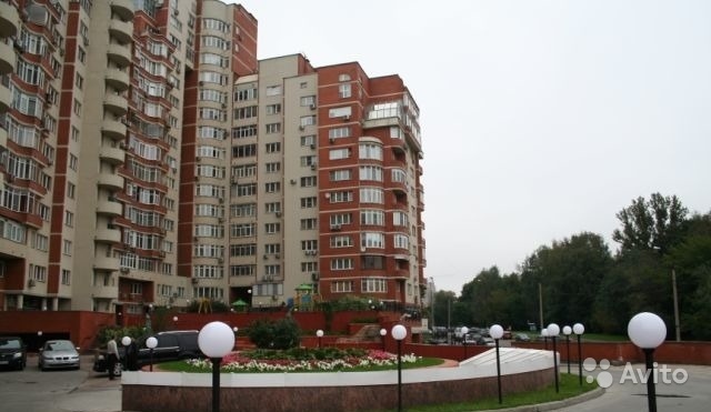 Продам квартиру 4-к квартира 153 м² на 2 этаже 8-этажного монолитного дома в Москве. Фото 1