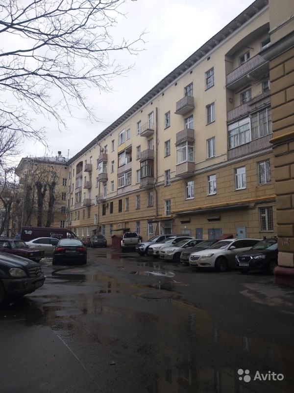 Продам квартиру 2-к квартира 71 м² на 4 этаже 5-этажного кирпичного дома в Москве. Фото 1
