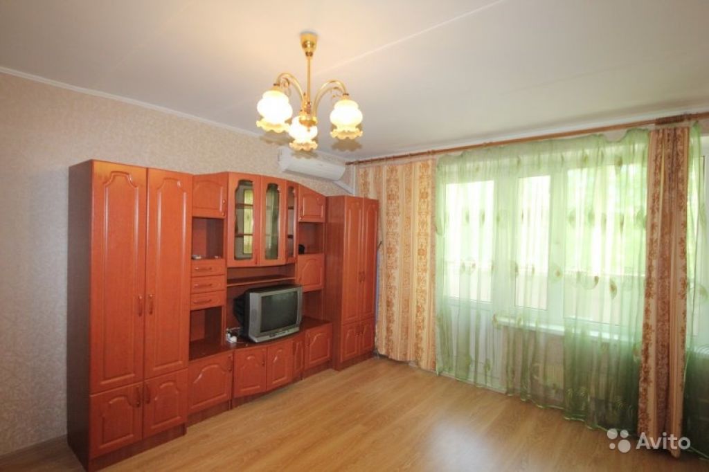 Продам квартиру 1-к квартира 36 м² на 2 этаже 16-этажного панельного дома в Москве. Фото 1
