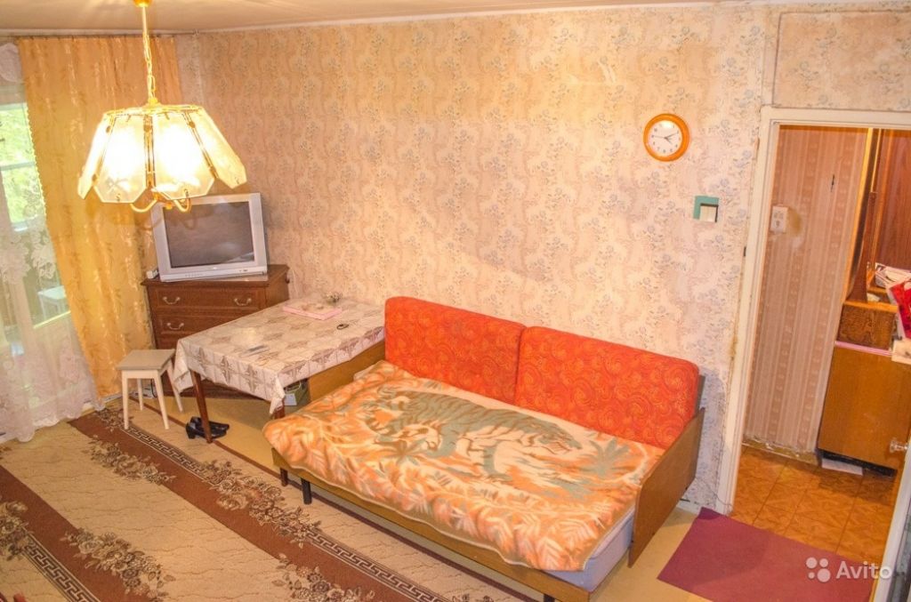 Продам квартиру 1-к квартира 35 м² на 2 этаже 9-этажного панельного дома в Москве. Фото 1