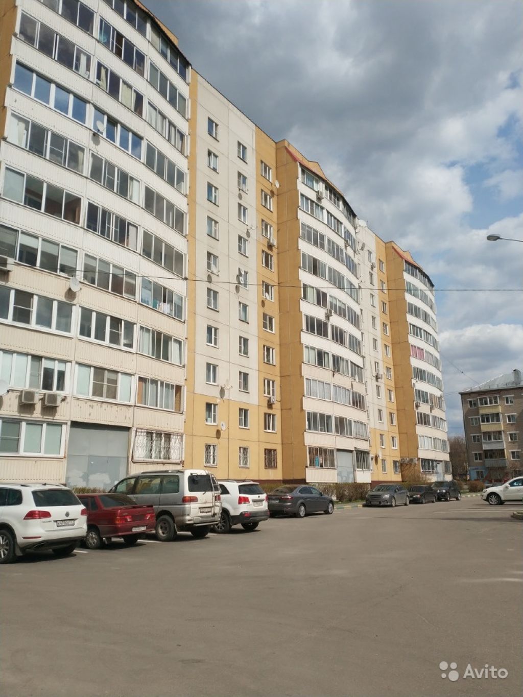 Продам квартиру 3-к квартира 80 м² на 6 этаже 10-этажного панельного дома в Москве. Фото 1