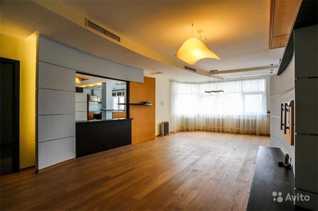 Продам квартиру 5-к квартира 147 м² на 9 этаже 12-этажного монолитного дома в Москве. Фото 1
