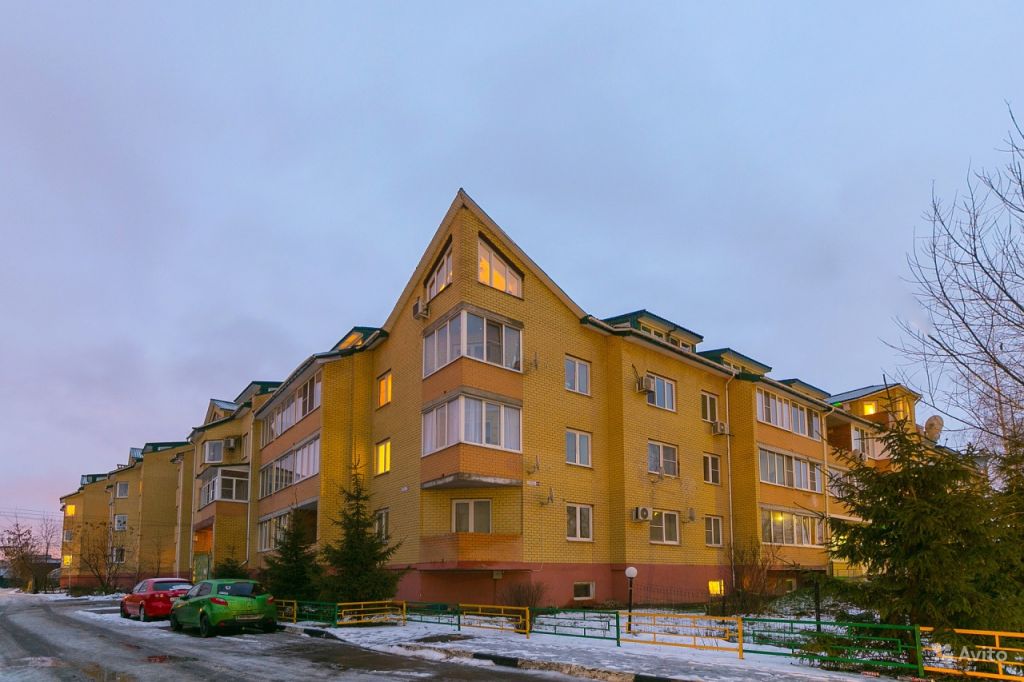 Продам квартиру 1-к квартира 40 м² на 3 этаже 4-этажного кирпичного дома в Москве. Фото 1